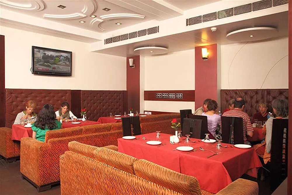 Hotel Delhi 37 New Delhi