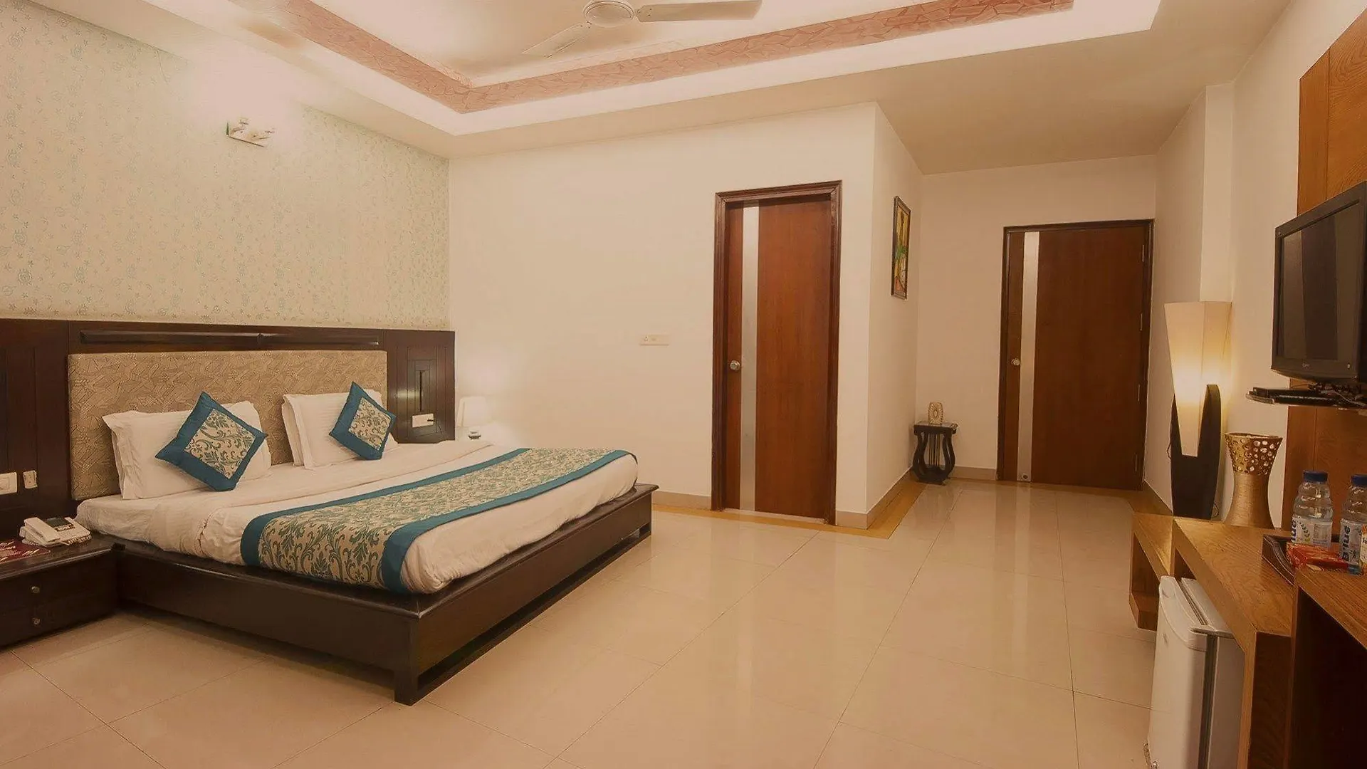***  Hotel Delhi 37 New Delhi India